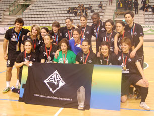 No futsal, a AAC foi a vencedora Foto: Nuno Sobrosa Martins