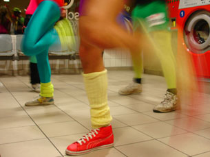 A flash mob de bailarinos começa às 18h30 na estação de metro da Trindade Foto: stilinberlin.de/Flickr
