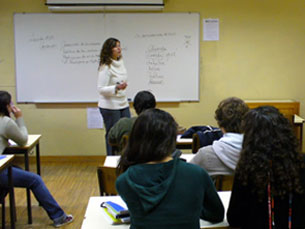 Escola Clara de Resende, no Porto, foi uma das visitadas pela PSP Foto: Escola Clara de Resende