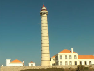 O farol de Leça está 46 metros acima do mar e é o segundo mais alto de Portugal Foto: DR