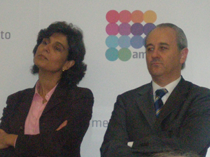 Idália Moniz e Rui Rio assinaram protocolo de cooperação Ana Maria Lourenço