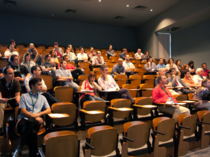 No auditório da Faculdade de Engenharia são esperadas cerca de 150 pessoas Foto: João Anes/Flickr