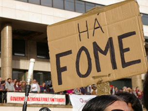 Panelada e Manifestação Cultural uniram centenas de pessoas no Porto Foto: JPN