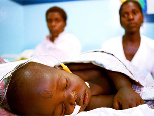Os sistemas de saúde não gravitam naturalmente para a equidade, diz responsável da OMS Foto: Eric Miller / Banco Mundial