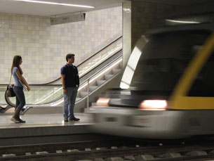 O Metro do Porto vai funcionar durante a noite de Ano Novo Foto: Christina Ivanova
