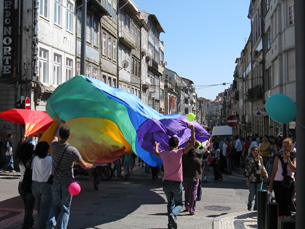 Um momento da Marcha Orgulho LGBT realizada, em Julho, no Porto Foto: Tiago Dias/Arquivo JPN