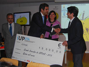 O primeiro lugar, no valor de 15 mil euros, foi atribuído à equipa "Sphere Ultrafast Photonics" Foto: Liliana Pinho