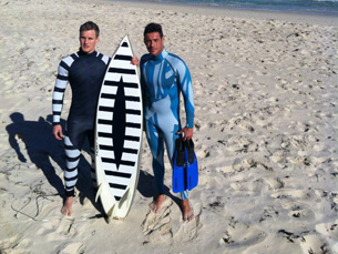 Os fatos da parceria australiana querem proteger mergulhadores e surfistas dos ataques de tubarões Foto: SAMS/DR