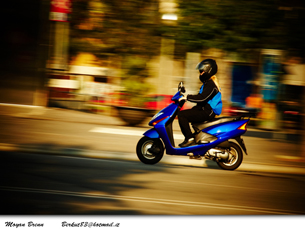 O número de Scooters na cidade do Porto tende a aumentar com a escalada do preço dos combustíveis Foto: Moyan Brenn/Flickr