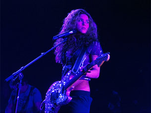 Shakira é a cabeça de cartaz da noite de hoje, sexta