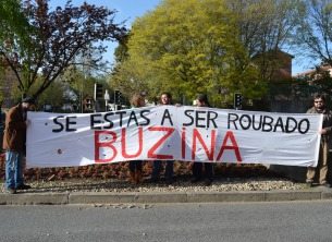 O movimento "Que se Lixe a Troika" convidou os portuenses a "buzinarem" contra o atual governo Foto: Arquivo JPN