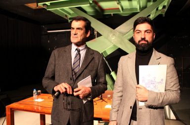 Rui Moreira ao lado de Tiago Guedes na apresentação da programação de janeiro e fevereiro do Teatro Municipal do Porto