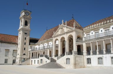 O Prémio Universidade de Coimbra é atribuído todos os anos desde 2004