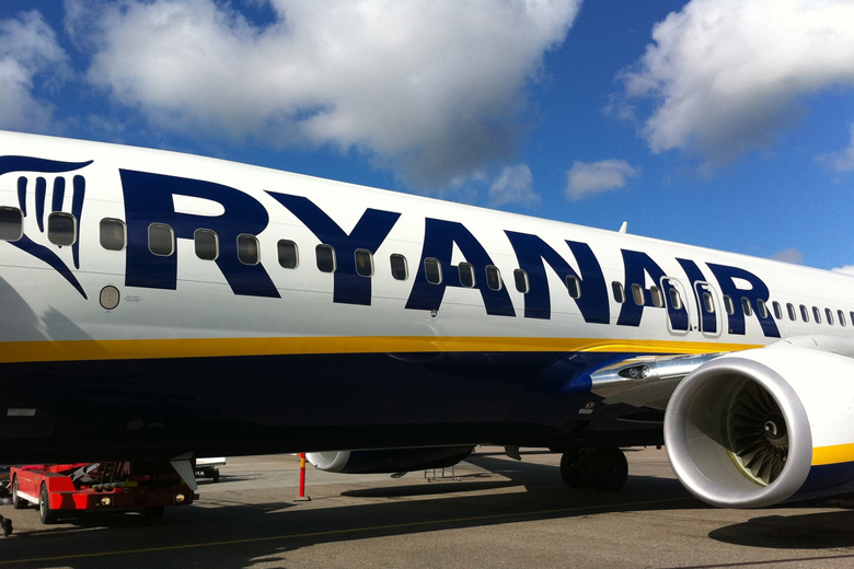A Ryanair volta a Portugal para contratar