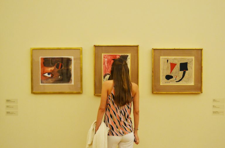 Exposição "Joan Miró: Materialidade e Metamorfose".
