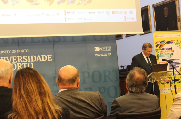 Rui Marques na sessão de lançamento do Porto Capital Jovem da Segurança Rodoviária na Reitoria da Universidade do Porto.