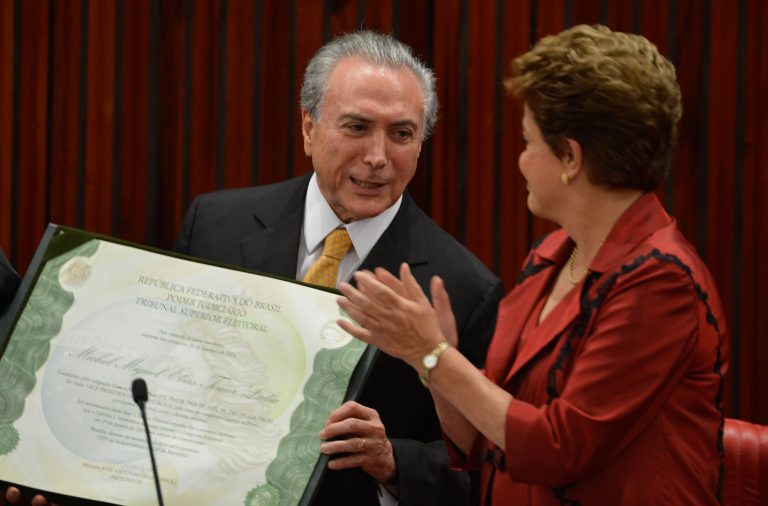 Em 2014, Temer e Dilma tomavam posse como vice e presidente. Muita coisa mudou entretanto.