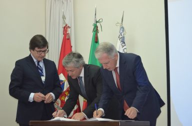 Protocolo para a ampliação da nova unidade foi assinado hoje.