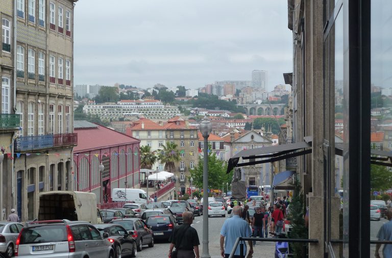 A Rua Ferreira Borges é uma das ruas que vai sofrer alterações.