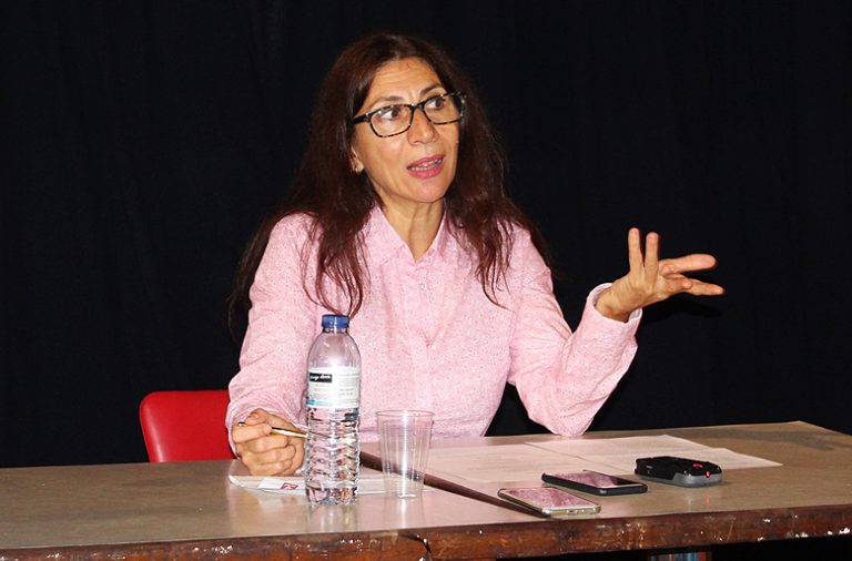 Né Barros, codiretora do festival, na apresentação da programação deste ano.