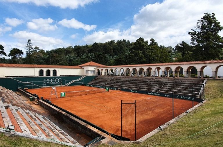 O Centralito do Complexo de Ténis do Jamor volta a ser palco de competições oficiais, quatro anos depois do encontro da Taça Davis.