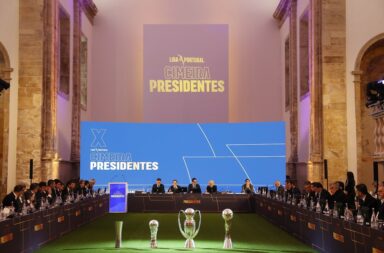Pedro Proença, presidente da Liga Portugal, discursa durante a 10ª Cimeira dos Presidentes
