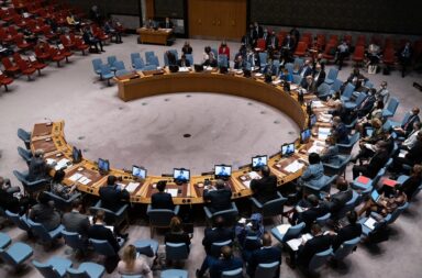 O Conselho de Segurança da ONU aprovou hoje pela primeira vez uma resolução de cessar-fogo em Gaza, durante o mês do Ramadão.